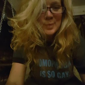 Meet your Posher, J nicole